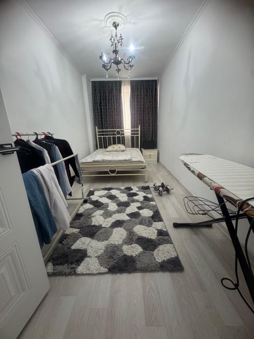 Продаются кровать с матрасом