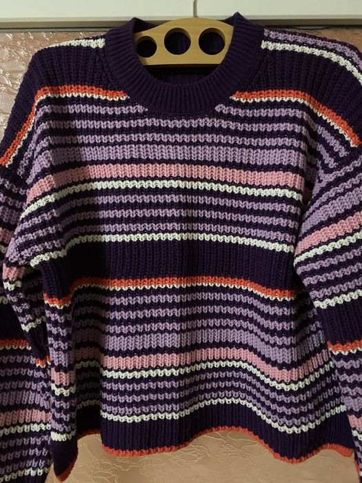 Pulover frumos, Esmara