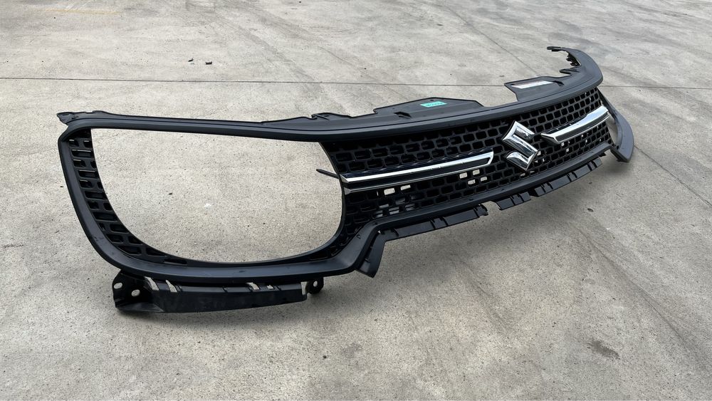 Маска/решетка Suzuki Ignis 3 2016- 3 броя