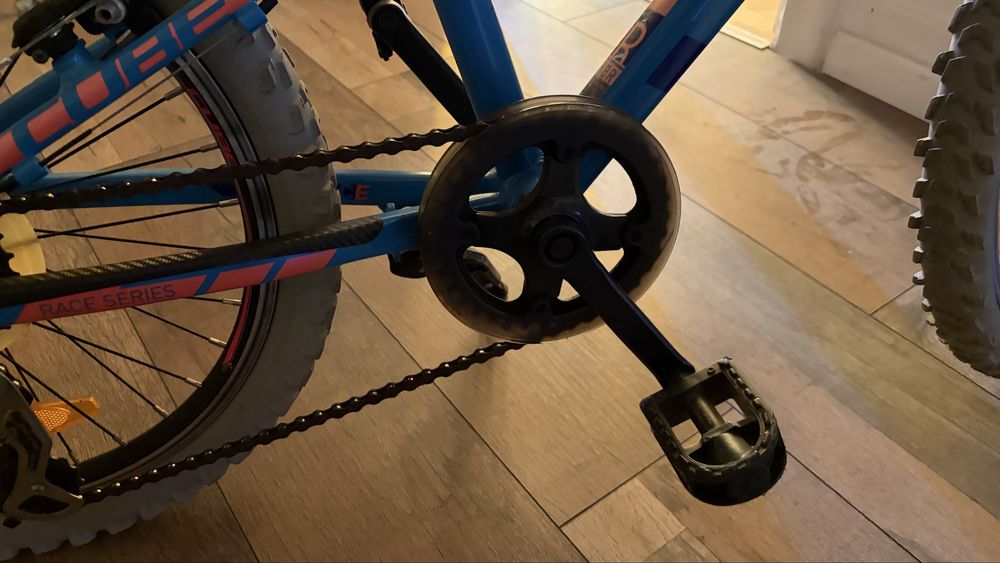 Bicicleta Cube 20”