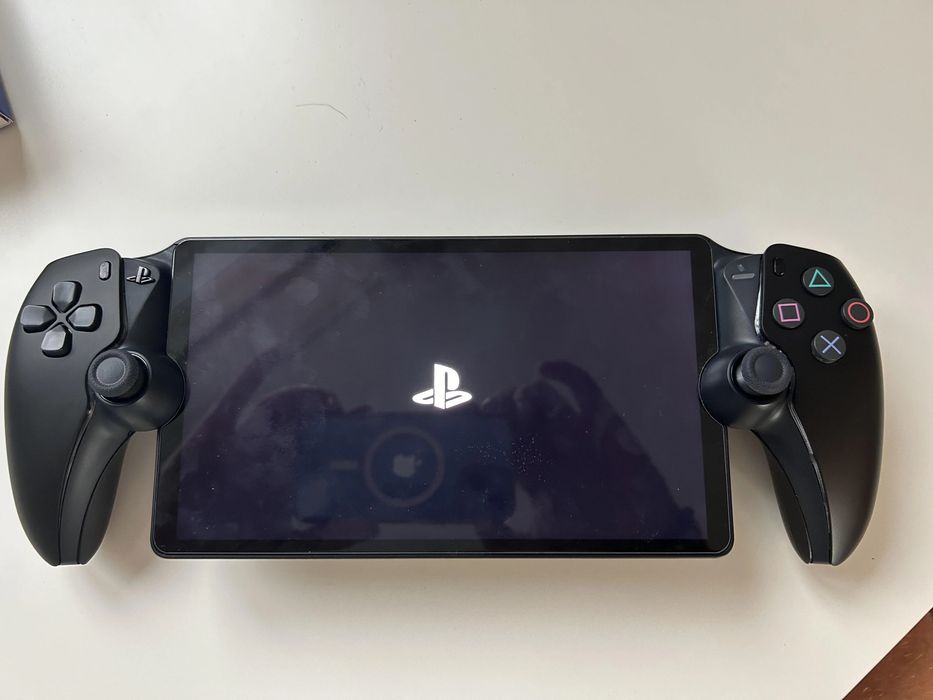 Продам playstation portal