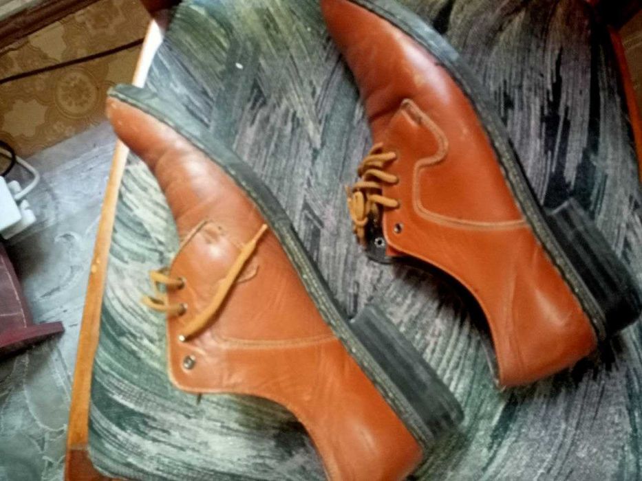 туфли мужские. кожанные. производство чехословакия.