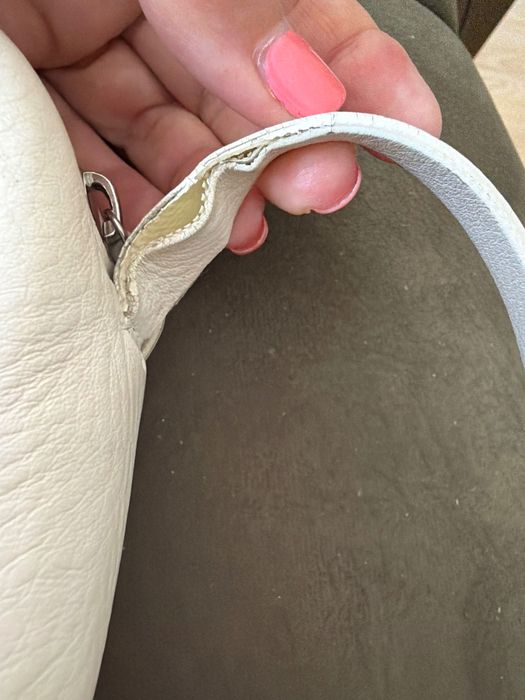 Оригинална Кожена Чанта BALENCIAGA