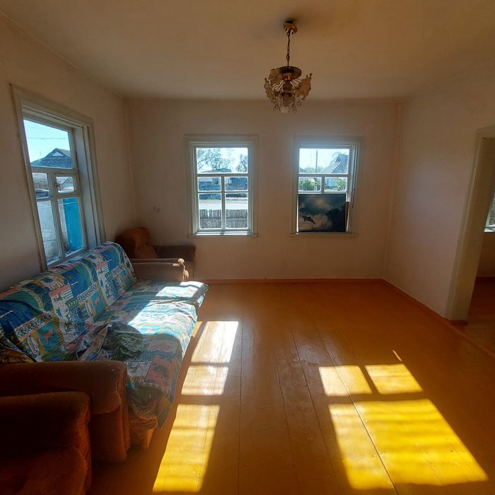 Продаётся дом в городе.