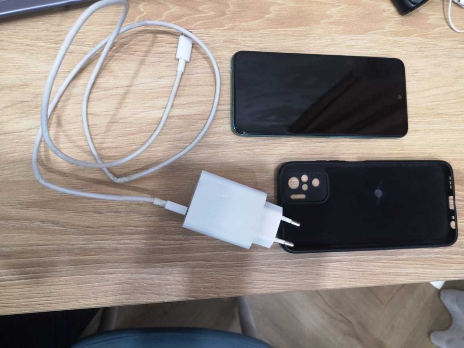 Продам смартфон Readmi б/у