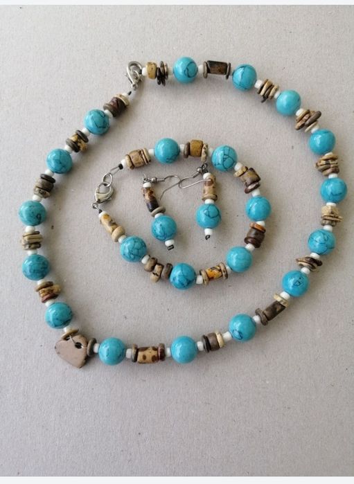 Бутикови комплекти колие, гривна и обеци с полускъпоценни камъни