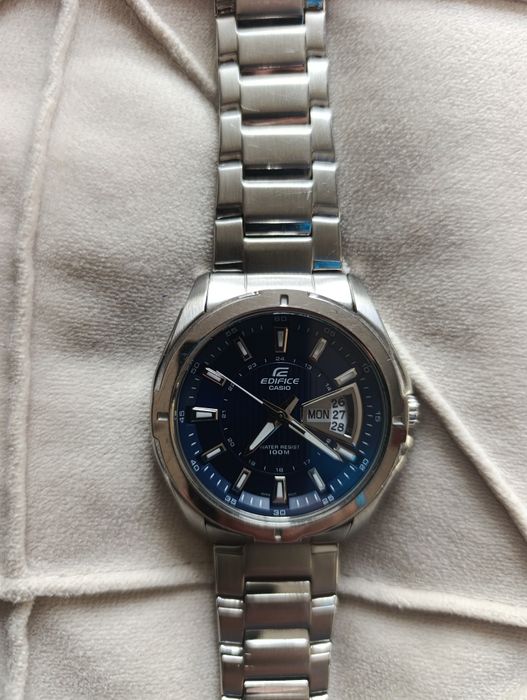 Часовник Casio Edifice