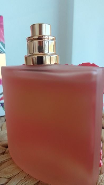 Оригинални парфюмни води Oscar de la Renta/Laura Biagiotti/E.Arden