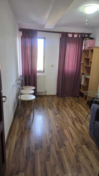 Apartament 3 camere de vânzare – Hlincea, Iași