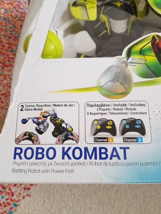 Set de roboți de luptă