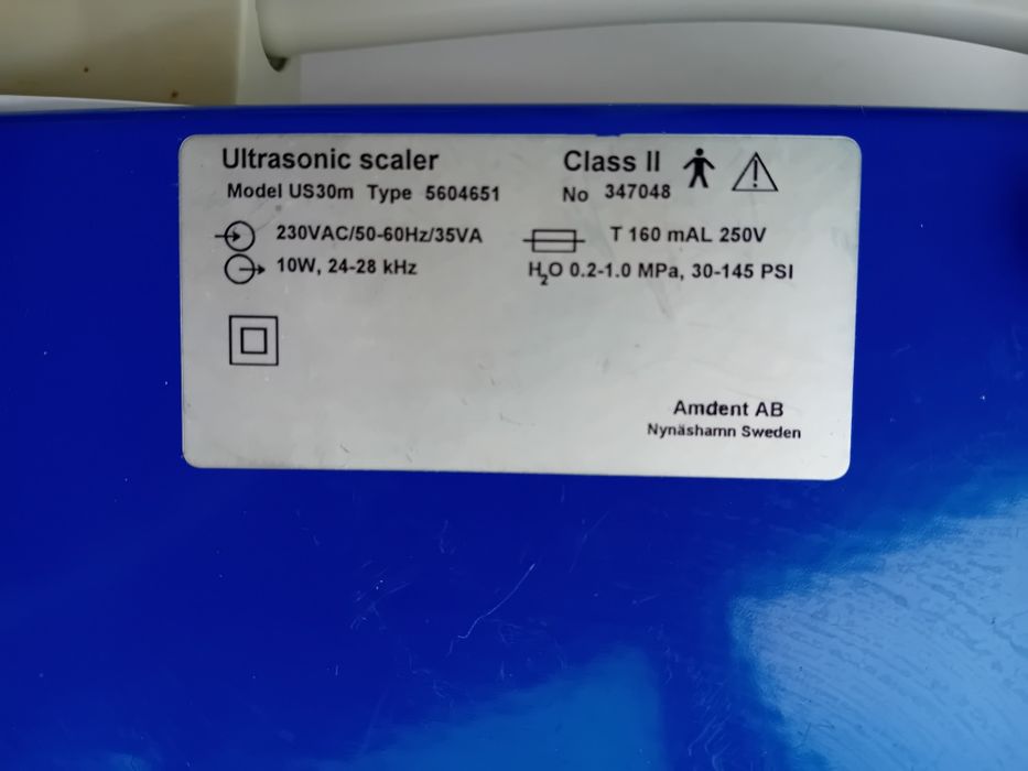 Apara detartraj ultrasunete Amdent