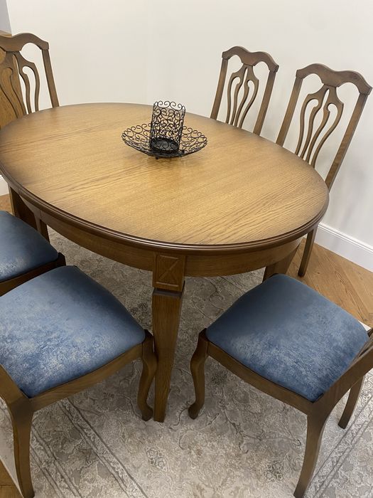 Продам стол со стульями