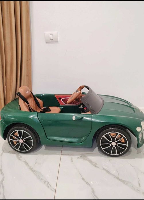Masinuta electrica pentru copii Bentley verde, 12V, scaun piele ecologica