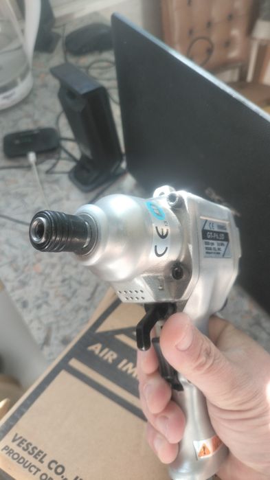 Дрель  ударная новая