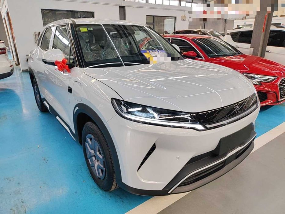 BYD Yuan UP Intelligent Driving Version 401 KM Dynamic Edition
