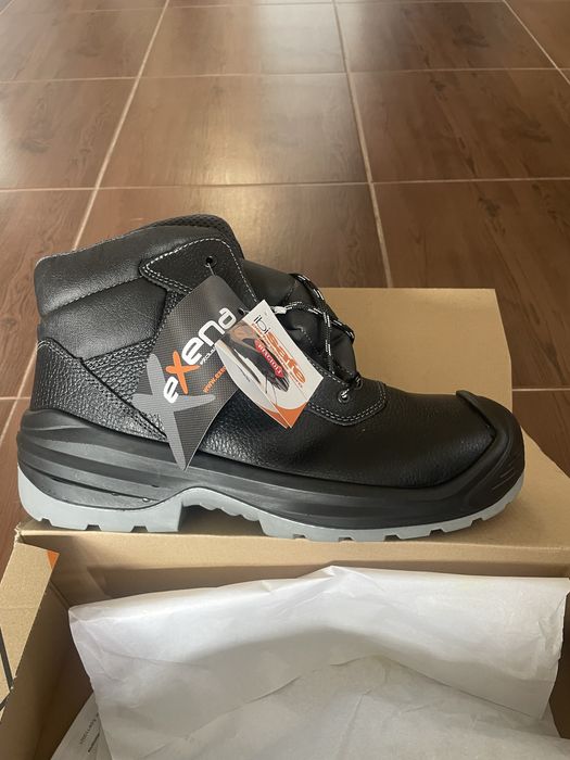Работни обувки 45 номер