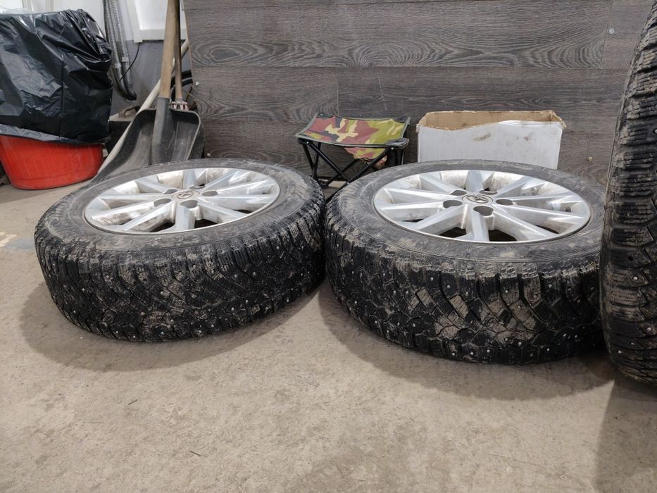Продам шины зимние