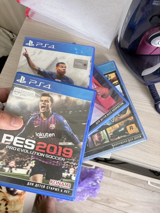 Пс 4 про 25 игр есть