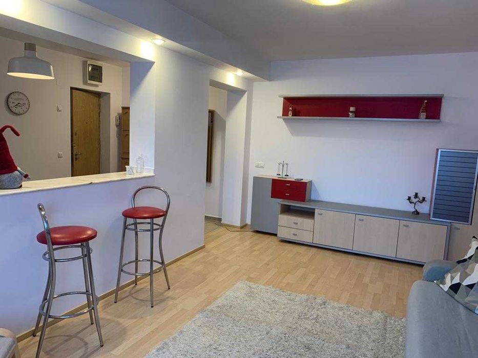 Proprietar ap. 4 cam. piata Dr. Taberei mobilat/parcare 675 euro neg