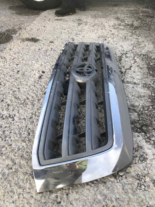 Решетка за Тойота Секвоя