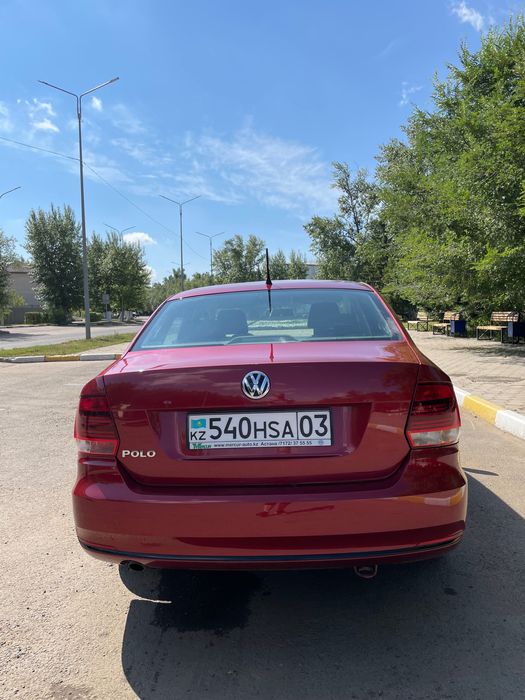 Продам автомобиль Volkswagen Polo