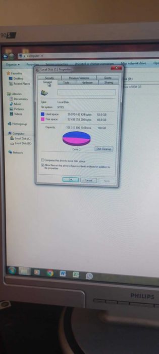 Компютър Lenovo с инсталирани програми, Монитор KTC