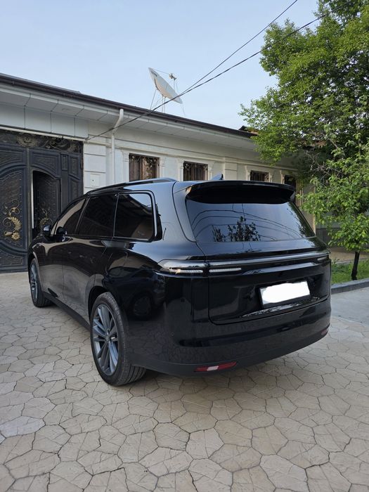 Leapmotor C 16  580 km  2025 yil