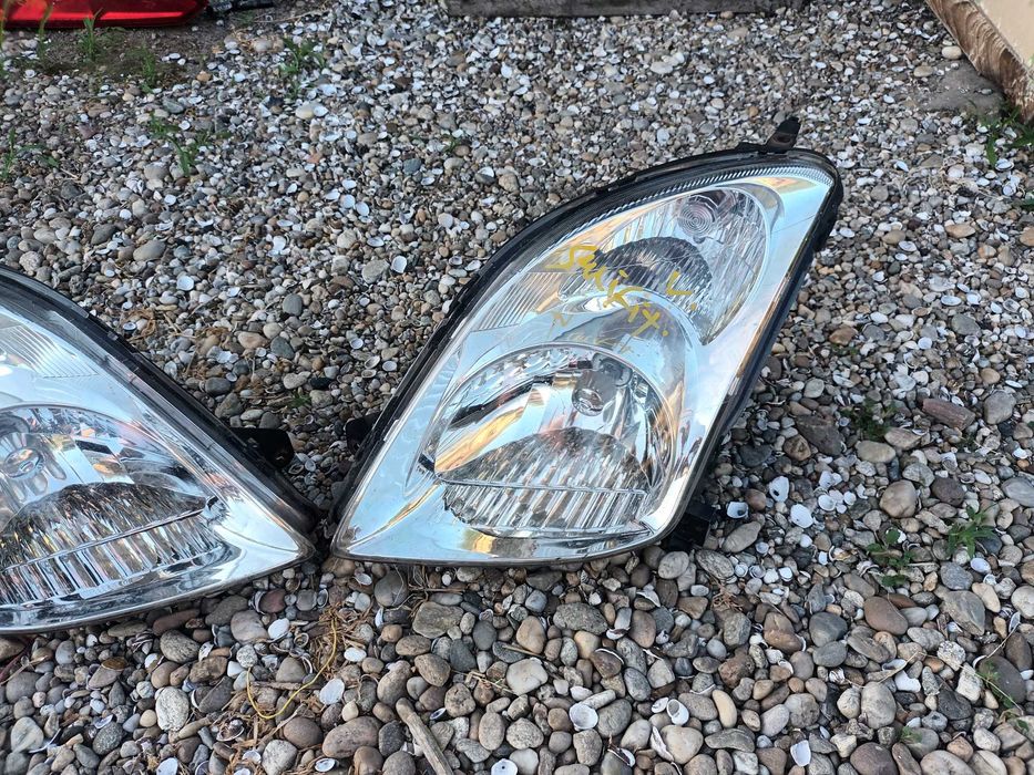 ляв и десен фар за сузуки суифт SUZUKI SWIFT 06 - 11 суйфт