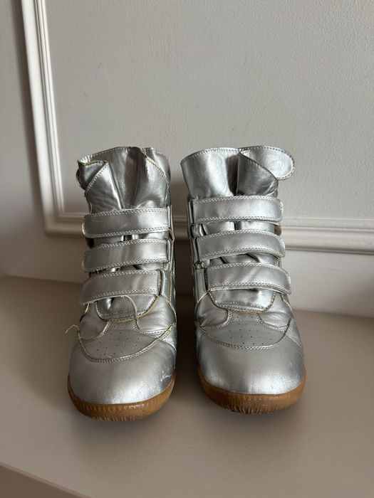 Продам женскую обувь