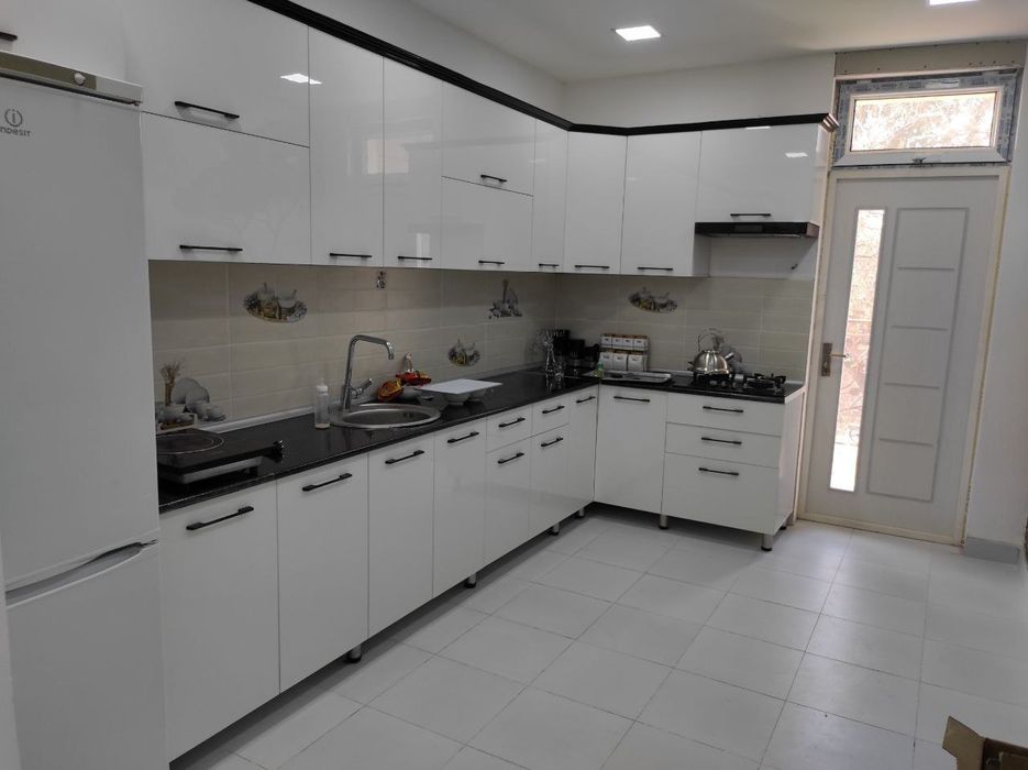 Uy sotiladi/уй сотилади