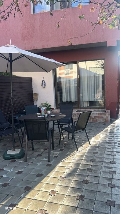 Locuință elegantă cu curte amenajată –  în spatele Pieței Delfinul
