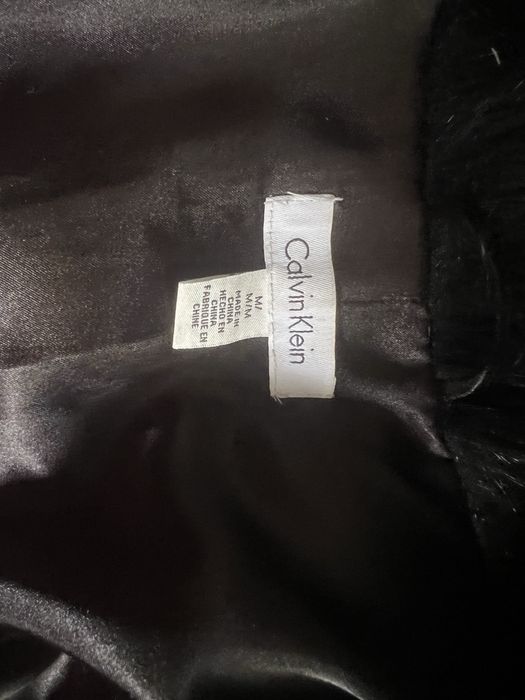 Елек Calvin klein