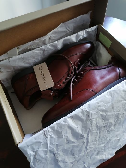 Pantofi Lasocki mărime 40