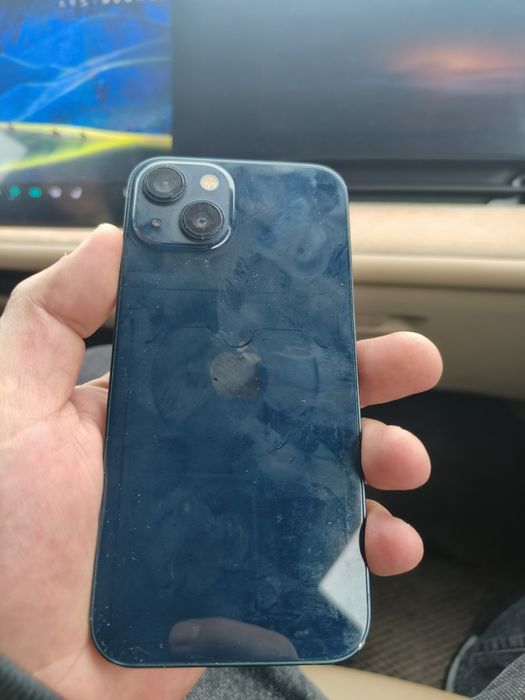 Айфон 11 и 13 два телефон