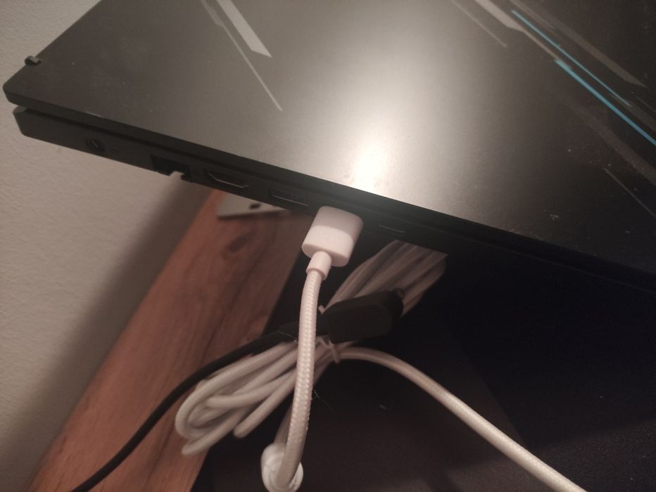 Acer Nitro v15 в отличном состоянии