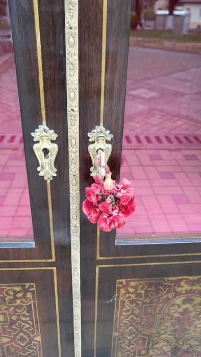 Витрина Boulle 025