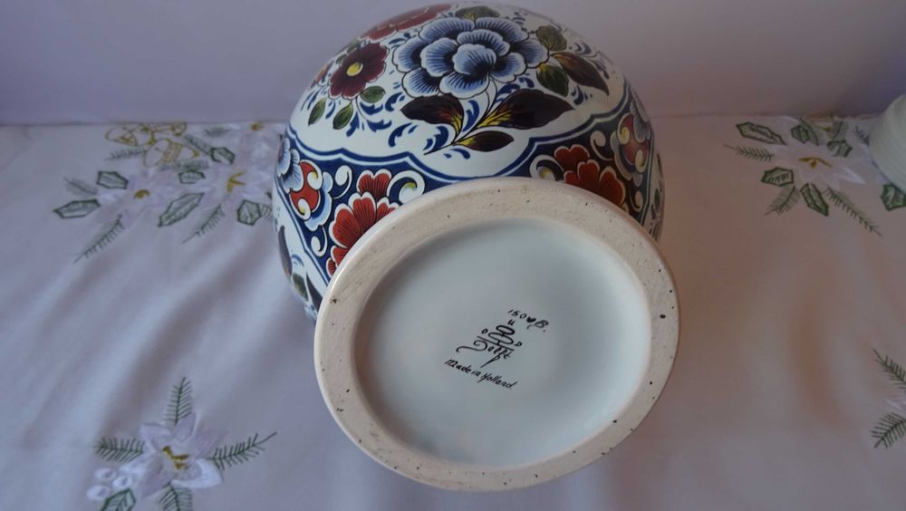 Стомна/кана с метален  капак- Antiquk  150 VB Oud Delft  от 1910-те.