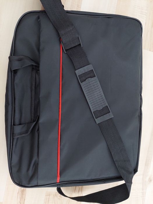 Geantă laptop nouă