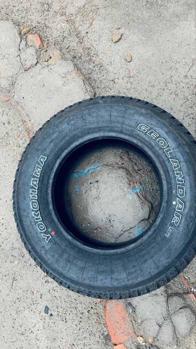 Шины 285/65 R17.