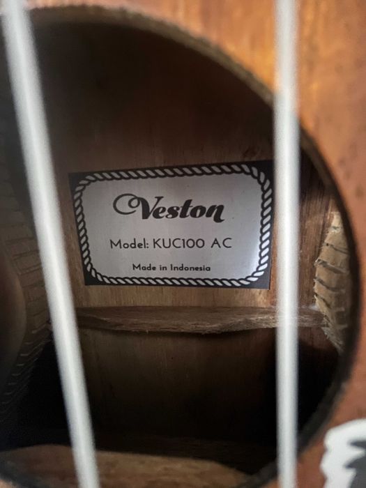 Укулеле VESTON концерт