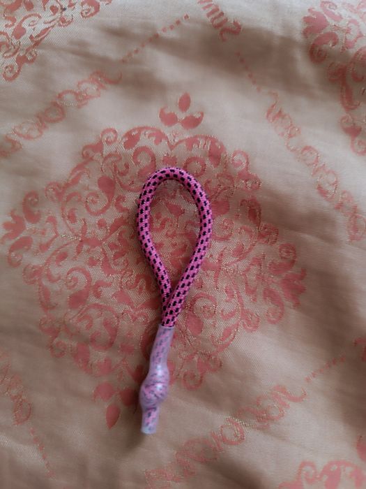 Зипперы там ещё сумка есть