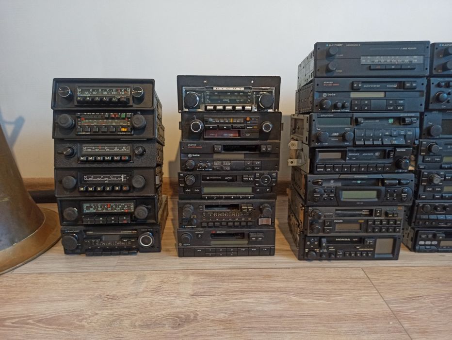 Casetofone auto citește anunțul