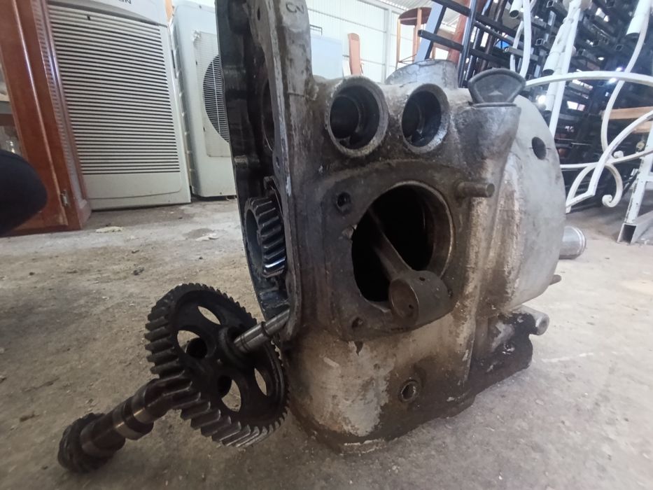 Запчасти на Мотоцикл Урал