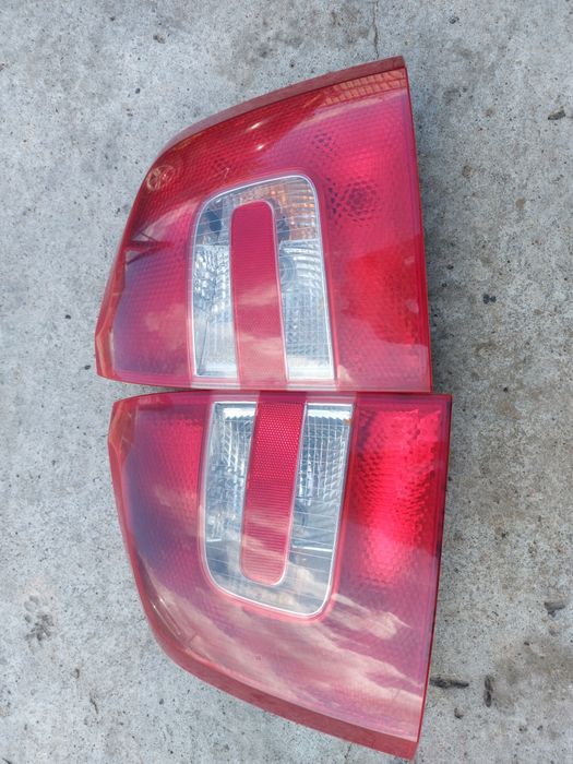 Set Stopuri / Triple Skoda Octavia 2 Nonfacelift model 2004-2008 Break