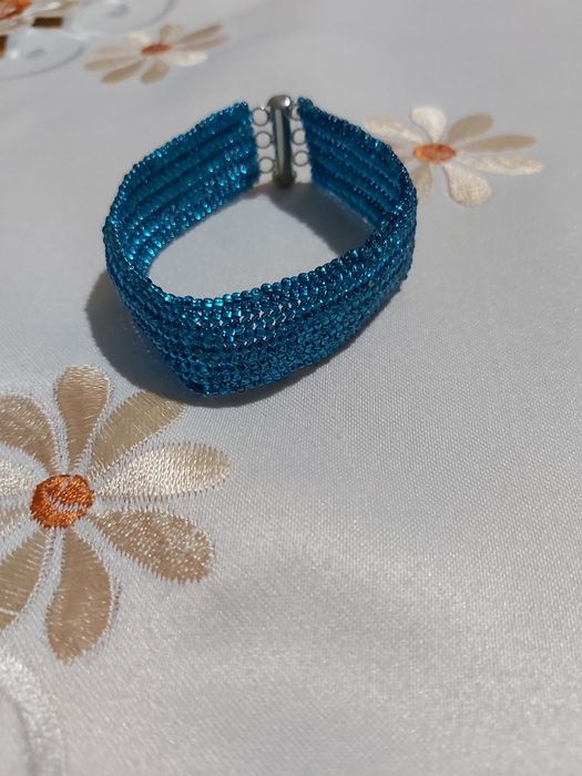 Уникални   дамски гривни