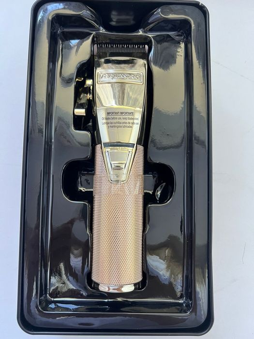 Продам машинку для стрижки  Babyliss Pro