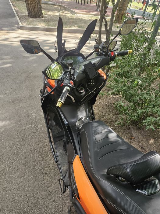 Скутер мопед Nmax