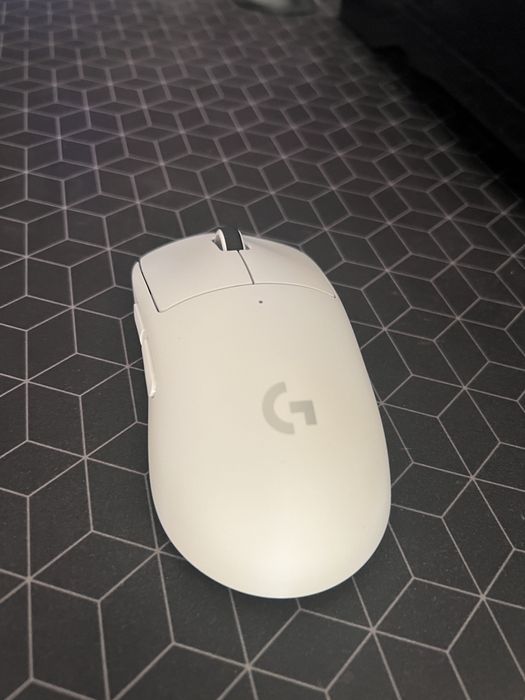 Setup Gaming 540hz Ryzen 7800x3D RTX 5070