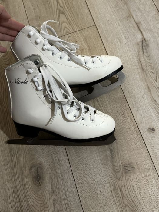 Коньки 37 размера