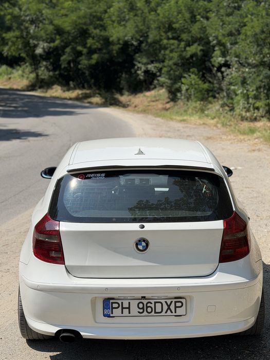 Vand bmw seria 1 e81 123d 204cp